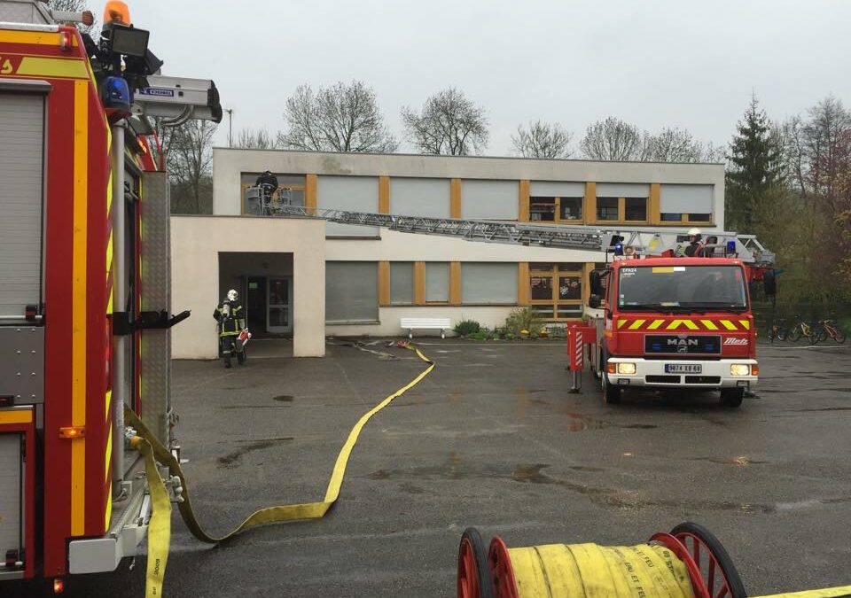 Un exercice incendie pour mieux protéger nos enfants